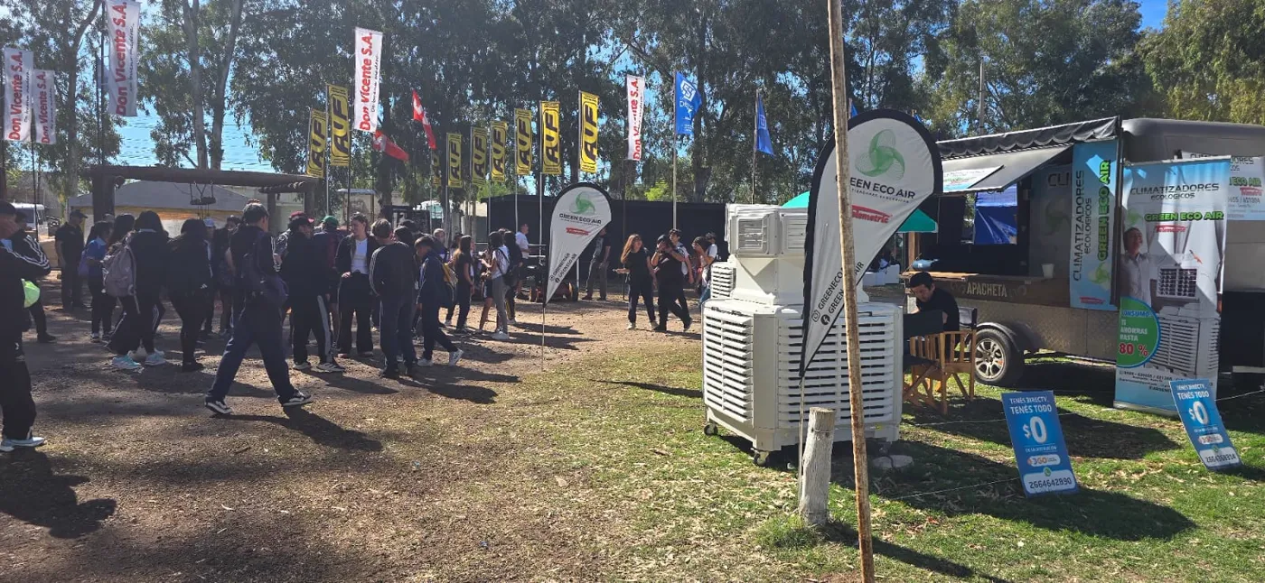 Expo Rural San Luis: Equipos trabajando a cielo abierto